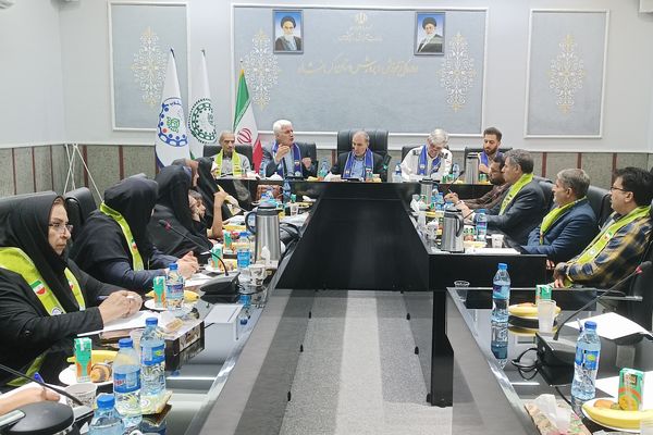 نشست هم‌اندیشی پیشکسوتان سازمان دانش‌آموزی استان کرمانشاه