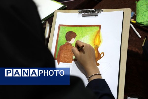 نقش‌بستن ارادت بر بوم هنر؛ نخستین رویداد هنری دانش‌آموزی پیشوا در بزرگداشت مقام معلم