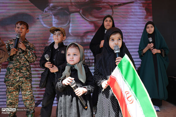 ایستگاه فرهنگی و تربیتی پیشتازان فتح سازمان دانش‌آموزی جمهوری اسلامی ایران در اربعین رهبر شهید