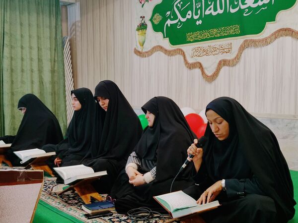 ضیافت افطاری دبیرستان شاهد فاطمیه 