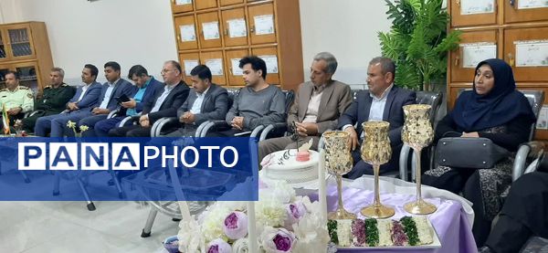 آیین نمادین «سپاس معلم »در ناحیه یک شهرکرد 