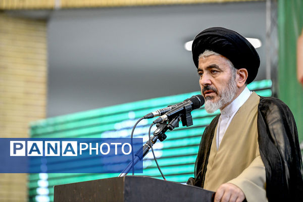 همایش فرهیختگانی عالم تمدن ساز در ارومیه