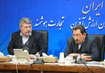اختصاص ۷۰۰ همت برای حمایت از تولید در جهت اصلاح سیاست ارزی است