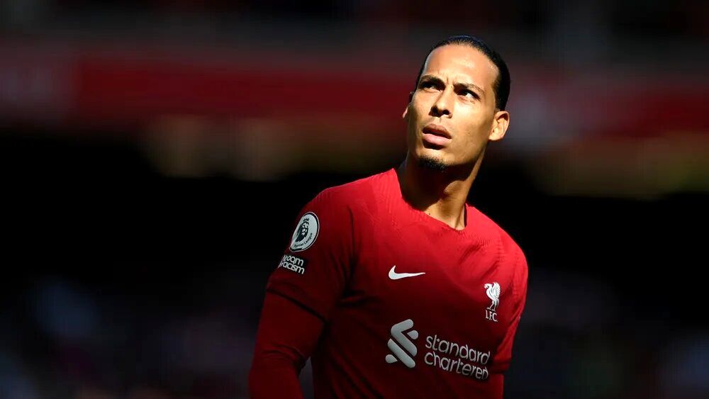 تاج قهرمانی لیگ جزیره بر سر قرمزهای آنفیلد؛ تاتنهام قربانی قهرمانی لیورپول