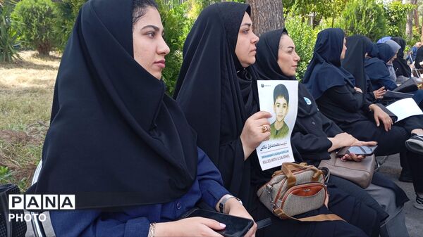 کاشت نهال امید در گلستان