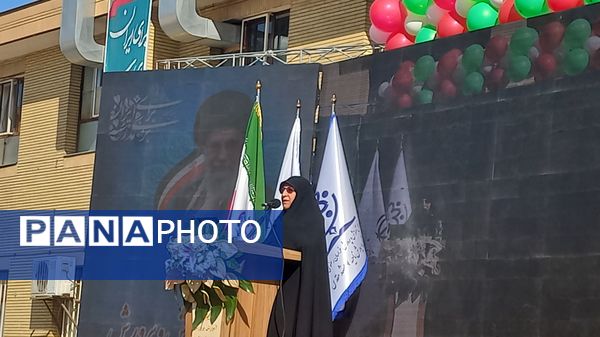 زنگ مهر در دبیرستان خاندان قفلی ناحیه هفت