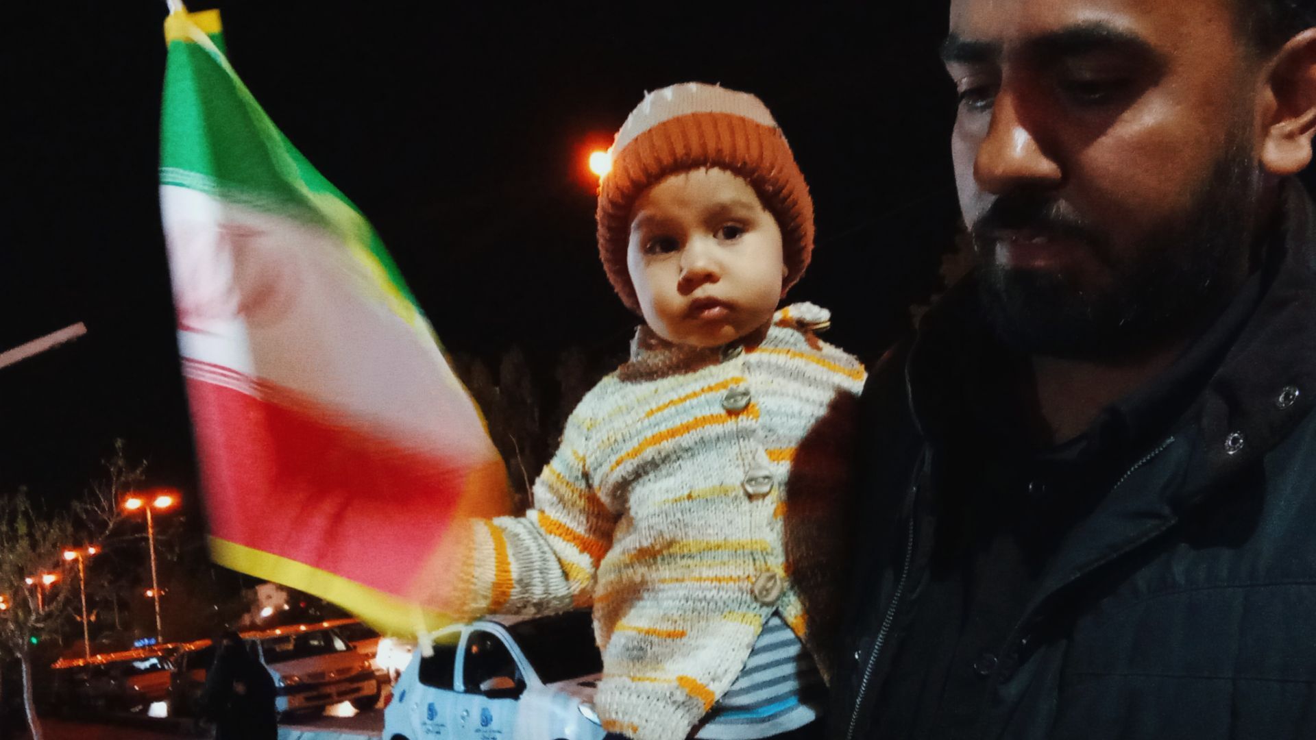 نوای همبستگی در ورزشگاه شهید باهنر کرمان