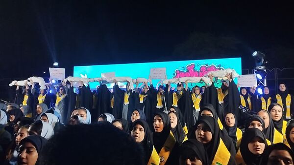 جشن بزرگ دانش‌آموزی-خانوادگی در مجموعه ورزشی آموزگار اهواز