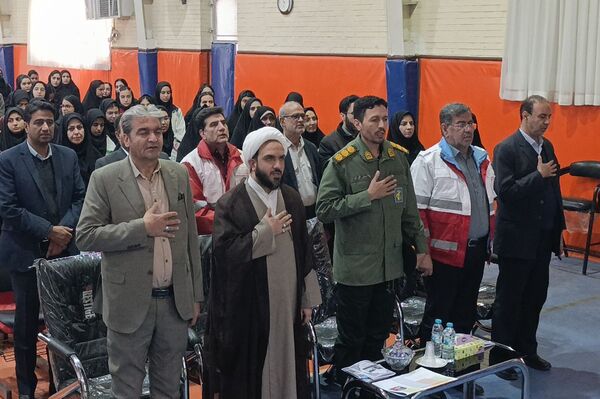 جشن یاوران انقلاب در دبیرستان محبی نیشابور 