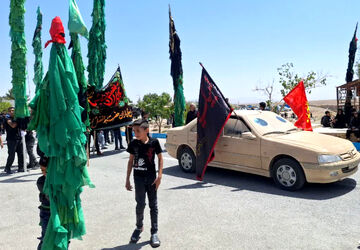 قدم‌هایی بی قرار در مسیر دلتنگی کربلا
