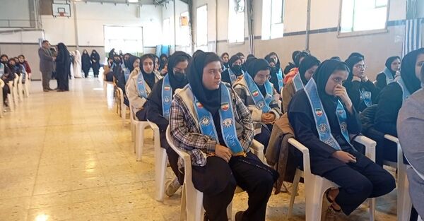 برگزاری مراسم زنگ انقلاب در فاروج