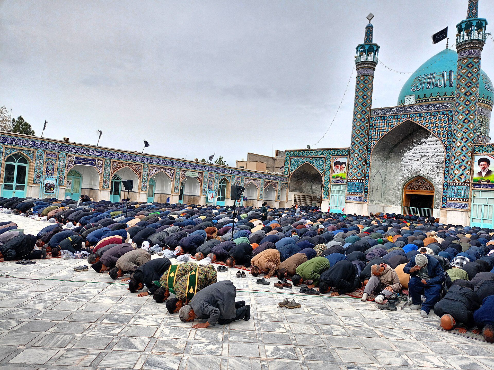 نماز جمعه در شهرستان کاشمر 