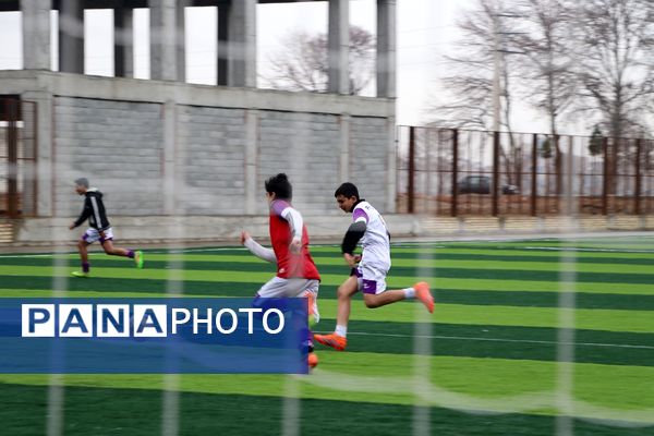 آیین افتتاحیه زمین ورزشی چمن مصنوعی اورین