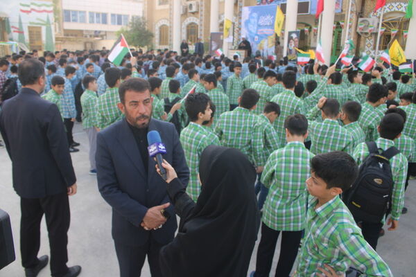 زنگ آغاز نصرالله در مدارس بوشهر