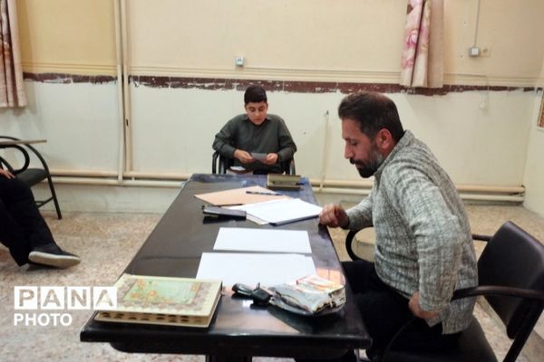 حضور پرشور دانش‌آموزان شهید احمدی روشن در مسابقات قرآن، عترت و نماز پیشوا