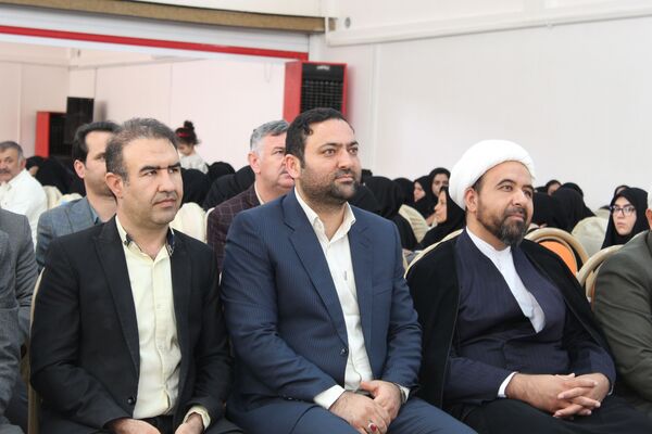 همایش گرامیداشت هفته معلم در شهرستان گرمه