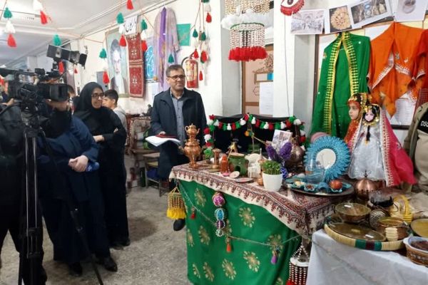 جشنواره آداب و رسوم و غذاهای سنتی شهرستان‌های فارس