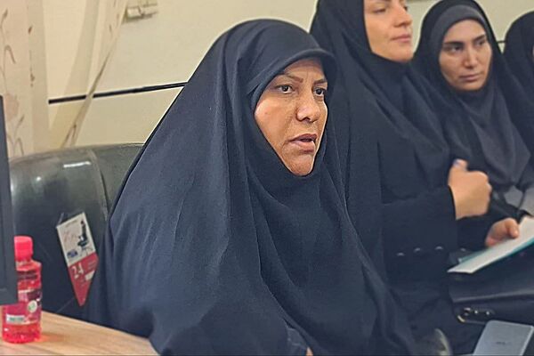نشست هم‌اندیشی بانوان تأثیرگذار روستای شوش در باشت