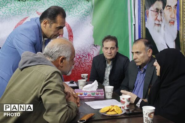 میز ارتباطات مردمی با حضور مدیرکل آموزش و پرورش مازندران 
