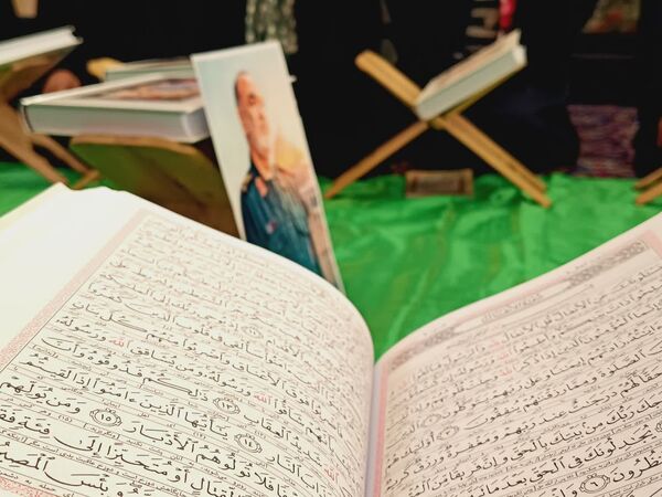 دیدار دانش‌آموزان بسیجی جوکار با خانواده شهید قاسم محمدی