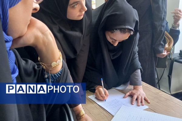 کارگاه آموزشی بازی هدفمند؛ ارتقای مهارت مربیان کودکستان‌های شهریار با ابزارهای نوین