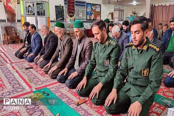 اقامه نماز جمعه در آخرین هفته  ماه مبارک رمضان در شهر بار نیشابور