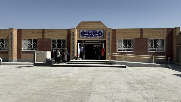 افتتاحیه مدرسه بازسازی شده ستارزاده شهرستان شیروان
