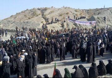 بشاگردِ حسینی سختی نمی‌شناسد!