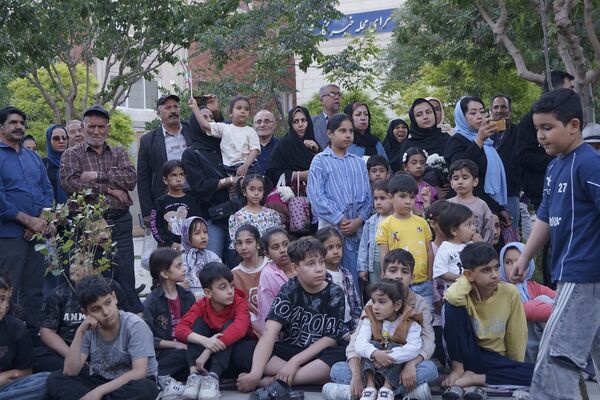 اتوبوس نمایش میناب ۱۶۸ در قرچک