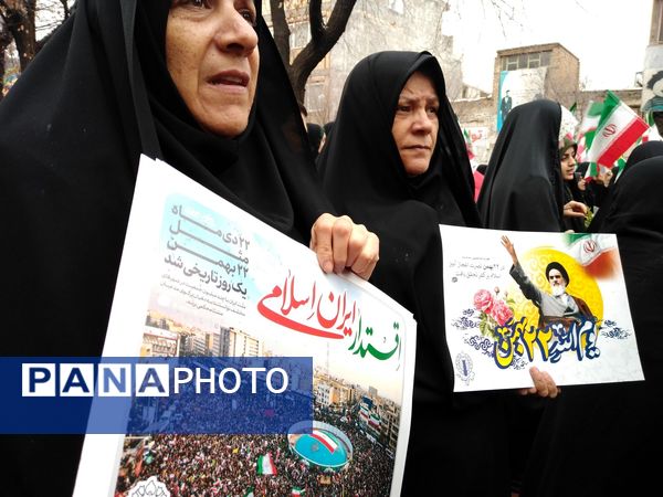 همگام با هم؛ مردم و دانش‌آموزان، شکوه جاودانه ۲۲ بهمن را فریاد می‌زنند