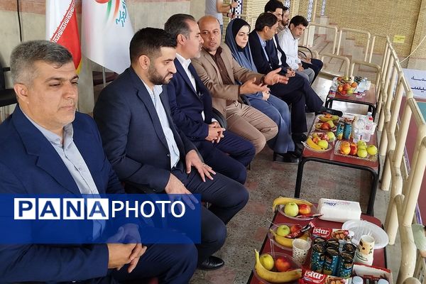 برگزاری اردوی انتخابی تیم ملی دانش آموزی فوتسال با حضور جمعی از مسئولان در ناحیه دو شهرری 