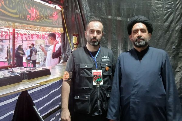 برپایی موکب «عشاق الحسین(ع)» سازمان دانش‌آموزی شهرستانهای تهران در مسیر زائران اربعین