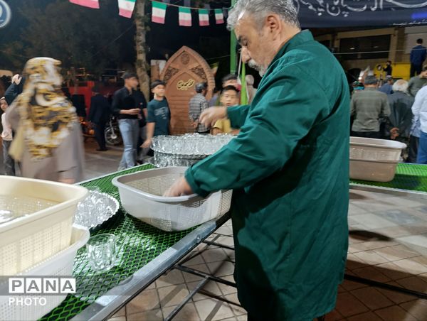 خدمت رسانی در حاشیه تجمعات نیشابور 