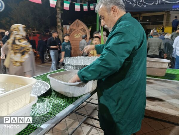 خدمت رسانی در حاشیه تجمعات نیشابور 