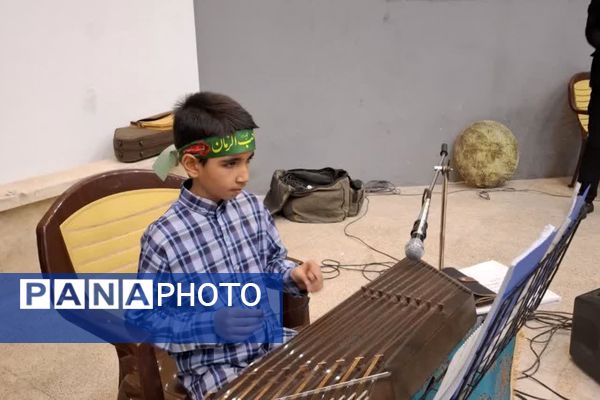 شادی سربازان ظهور در جشن نیمه شعبان