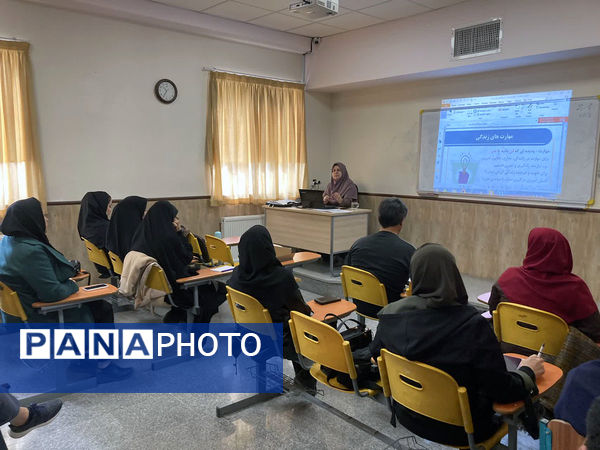 برگزاری کارگاه‌های نماد شهرستان بجنورد 