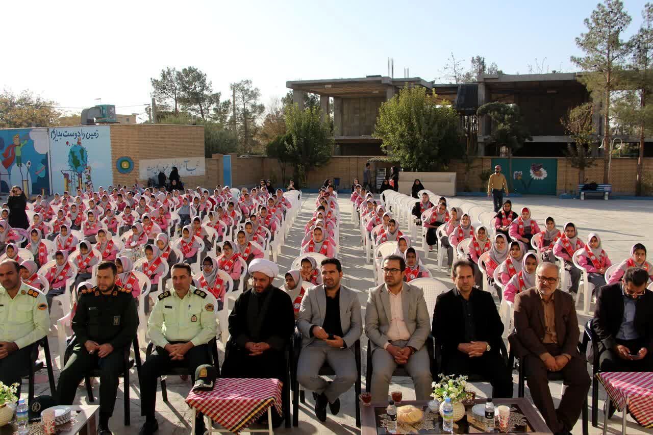 آیین نواختن زنگ استکبارستیزی در یوم‌الله 13 آبان