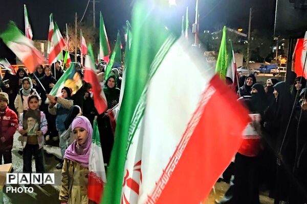 مقاومت در خیابان‌های شهر بار ادامه دارد