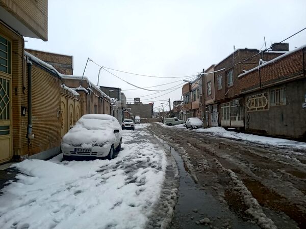 بارش دل‌انگیز دومین برف پاییزی در نیشابور