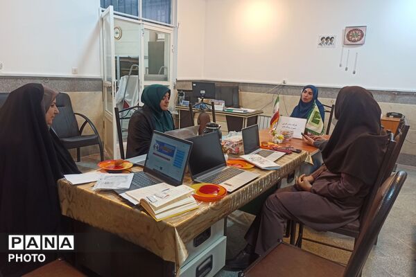 کارگاه توانمندسازی مدیران پایگاه‌های سوادآموزی