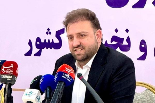 مشکل اصلی شرکت‌های دانش‌بنیان فروش محصولات است، نه حمایت‌های مالی