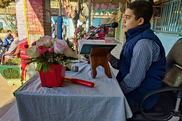آیین نواختن زنگ پدافند غیرعامل در دبیرستان تهرانی باقرشهر 