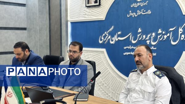 نشست صمیمانه قائم‌مقام سازمان دانش‌آموزی کشور با نمایندگان دانش‌آموزان پیشتاز وخبرنگاران‌پانای استان مرکزی