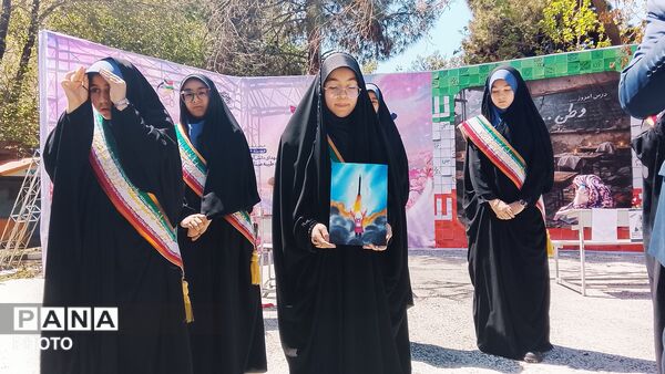 پاسداشت چهلم شهدای دانش‌آموز و رهبر شهید در کانون فرهنگی سلمان 