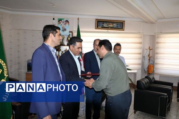 نشست خبری روسای ادارات جهاد کشاورزی، دامپزشکی، منابع طبیعی، تعاون روستایی و امور عشایر شهرستان کاشمر