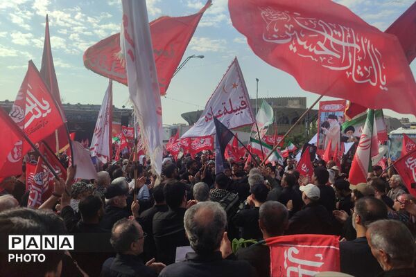 تهران؛ روایت بدرقه باشکوه یک ملت