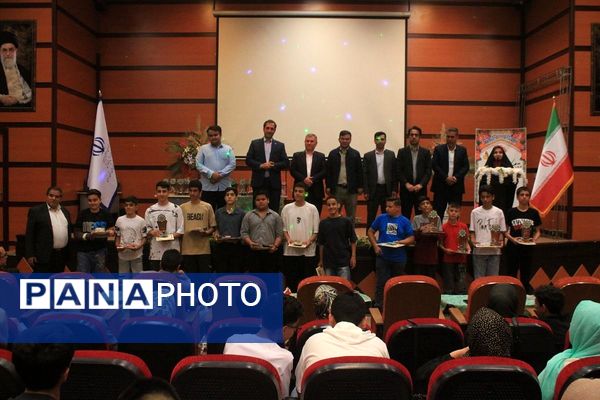 تجلیل از پسران آینده‌ساز بهارستانی