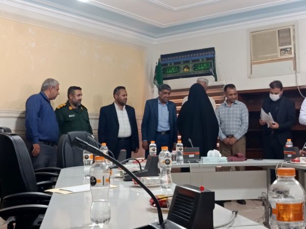 فرمانداری حاجی‌آباد و قلم‌های امید نگاهی به آینده رسانه و توسعه در سایه روز خبرنگار