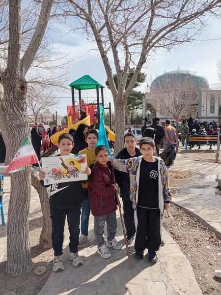 راهپیمایی 22 بهمن در شهر کهک