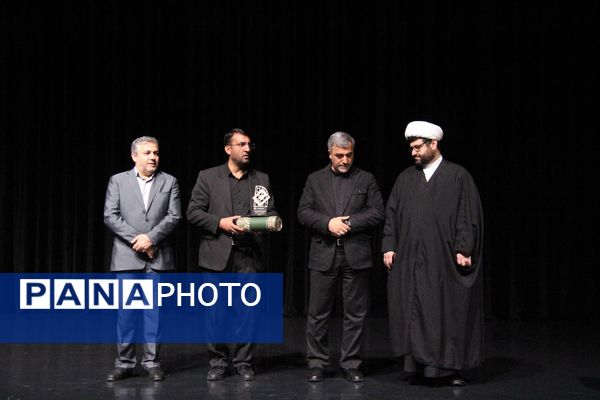 رونمایی از طرح چهارهزارمین خانواده اهل قلم دهه هشتادی و نودی